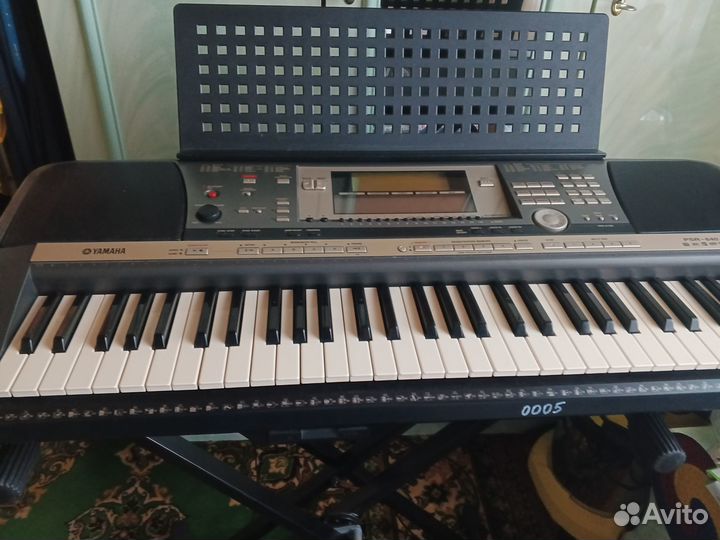 Yamaha PSR-640+стойка+стульчик+ педаль 