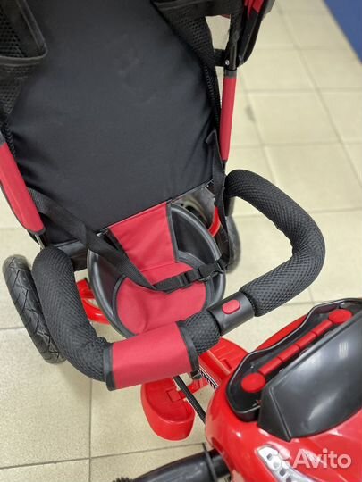 Трехколесный велосипед