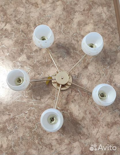 Люстра потолочная