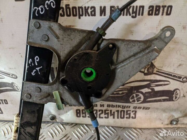 Стеклоподъемник передний правый Audi A3 8L хэтчбек