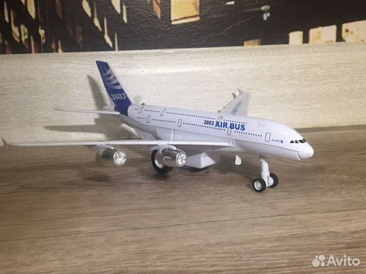 Модель самолета