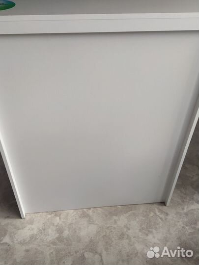 Стол административный