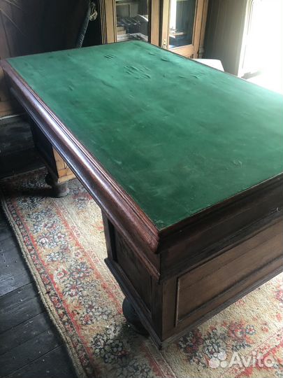 Старинный дубовый письменный стол 1908-1910