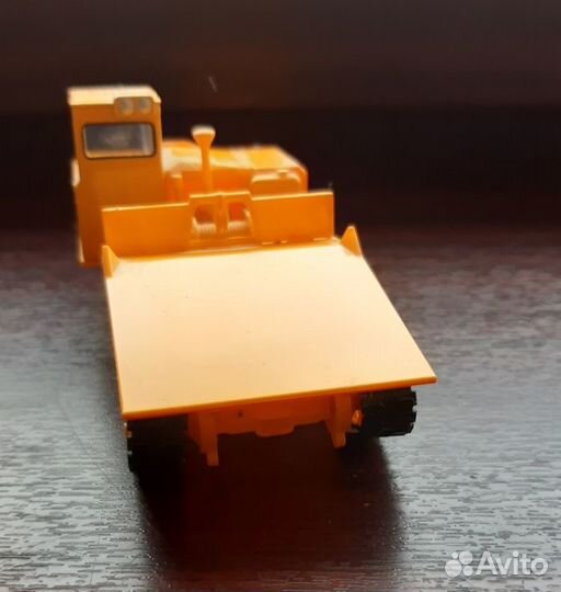 Модель трактора тдт-55
