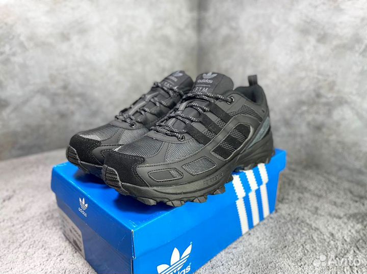 Кроссовки adidas sftm