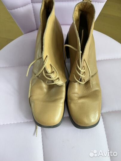 Ботинки женские кожаные бежевые 39