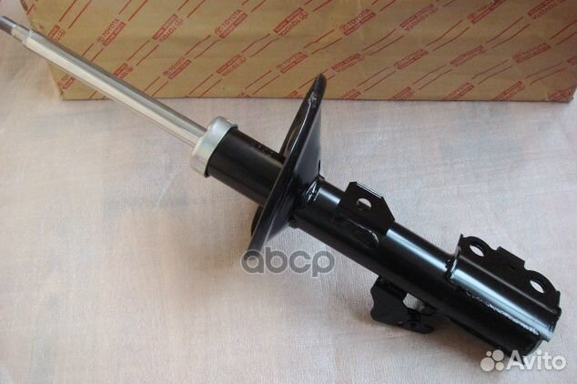 Стойка амортизационная FR RH highlander/kluger 07