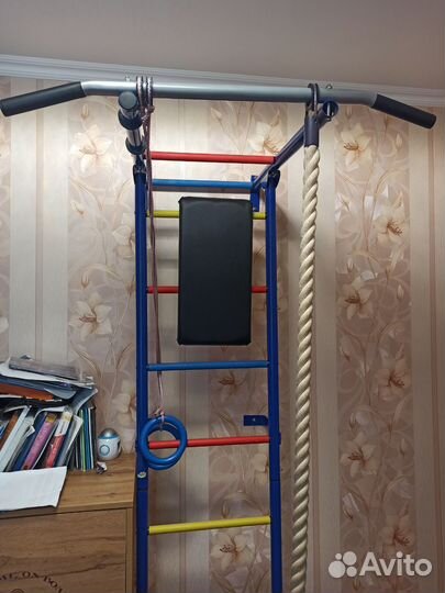 Детская шведская стенка с турником