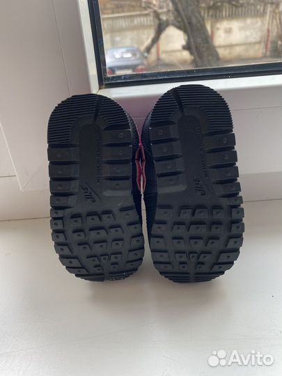 Кроссовки nike детские