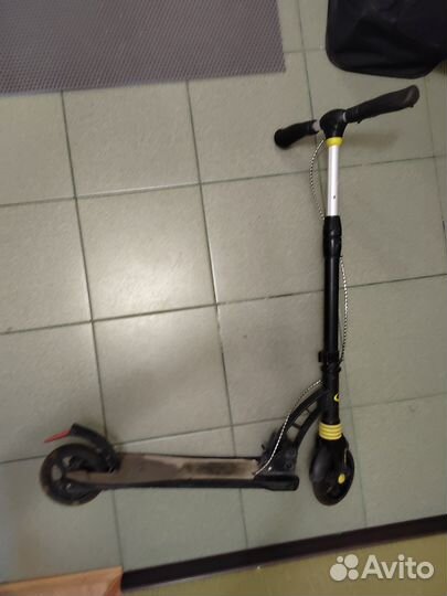 Самокат с дисковым тормозом