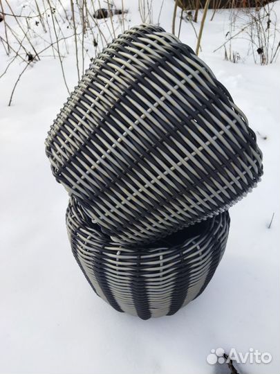 Корзина плетеная из ротанга