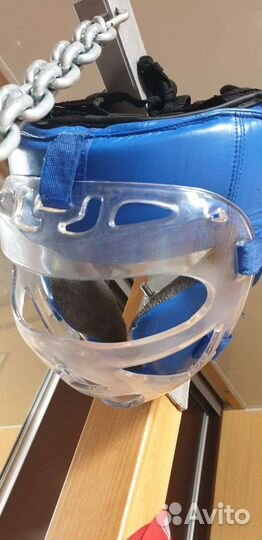 Боксерский мешок, принадлежности для бокса