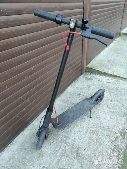 Электросамокат xiaomi m365 pro