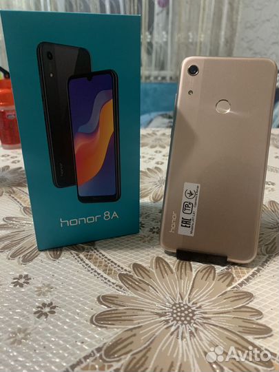 HONOR 8A, 2/32 ГБ