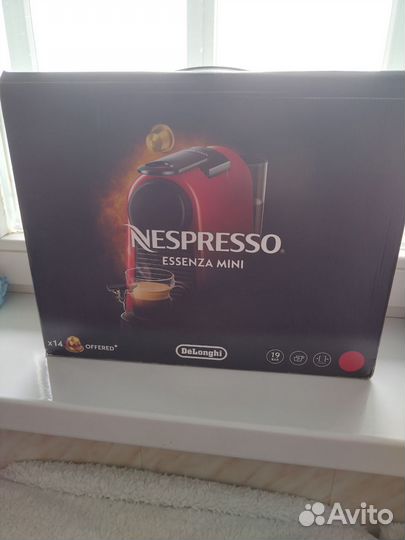 Кофемашина nespresso essenza mini