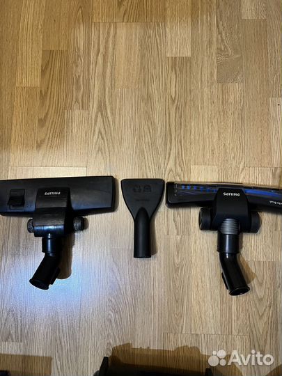 Пылесос Philips Powergo FC 8296/01