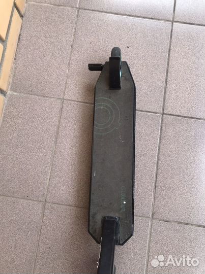 Трюковой самокат globber