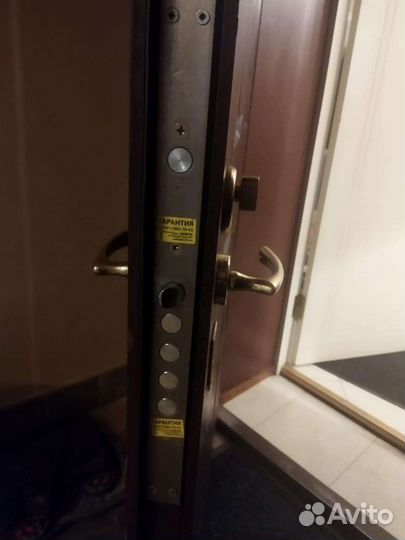 Вскрытие, установка, замена замков