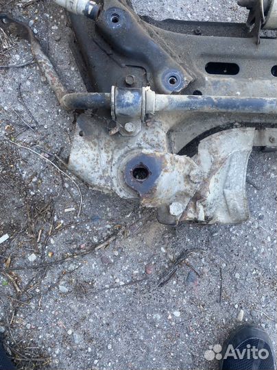 Подрамник Мазда 6 2.0 бензин