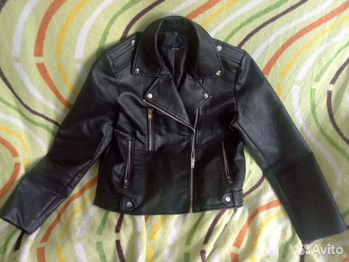 Куртка кожзам kiabi XS 152-158 черная