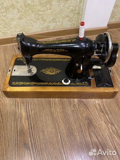 Швейная машина подольск ручная