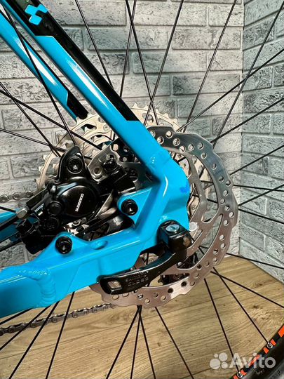 Cube Attention SL 29/Рама 23 (2022) -DeoreXT/AIR