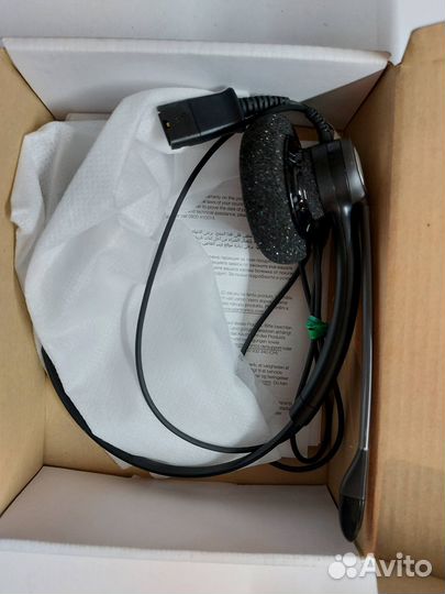 Гарнитура plantronics