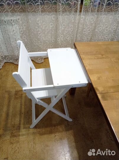 Стул для кормления двух детей