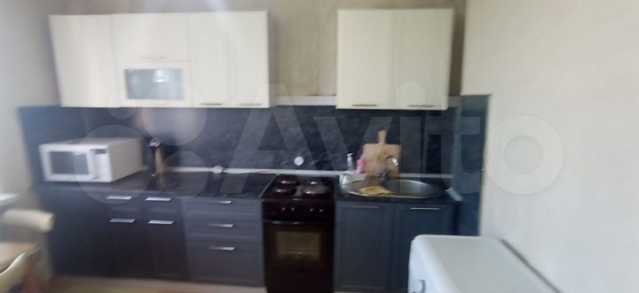 2-к. квартира, 52 м², 9/9 эт.