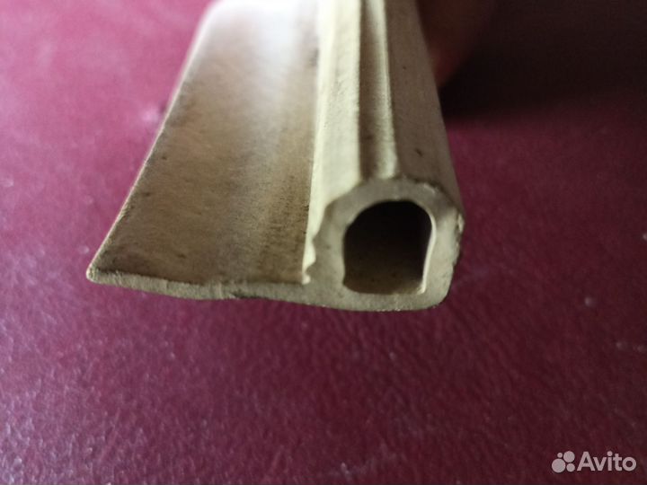 Уплотнитель двери холодильника мир