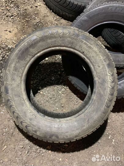 Nokian Tyres Hakkapeliitta 7 SUV 215/65 R16 102T