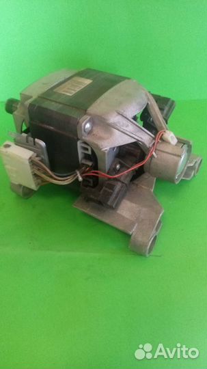 Двигатель для стиралки LG 4681FR1194A