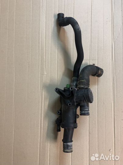 Корпус термостата 2.0tdci Peugeot / Citroen / Ford