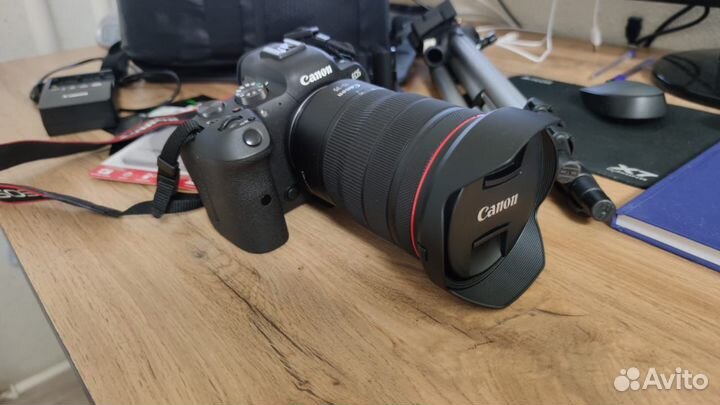 Canon EOS R6