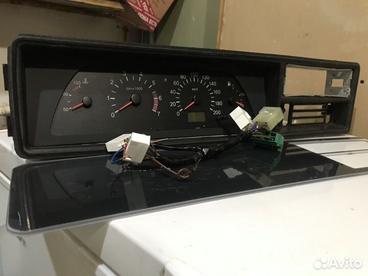 Приборная панель ваз 2107 от 2114