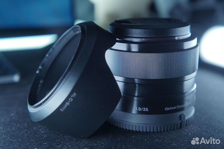 Объектив sony 35mm 1.8