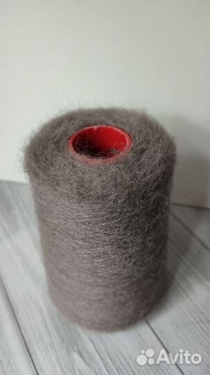 Пряжа кидмохер, Италия