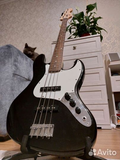 Бас гитара fender squier affinity jazz bass
