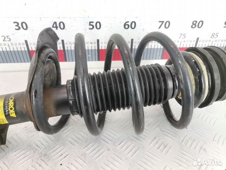 Стойка для mercedes-benz Vito (W639)