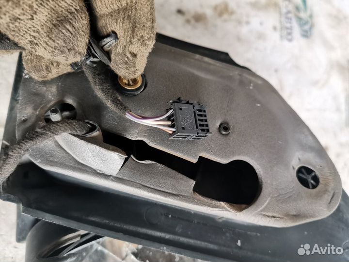 Зеркало правое на запчасти Volkswagen Polo