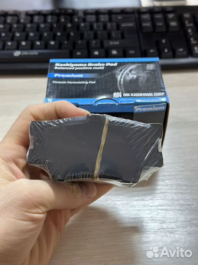 Тормозные колодки задниена toyota camry v50 v55