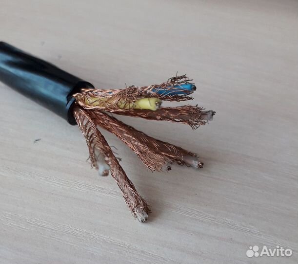 Сетевой кабель