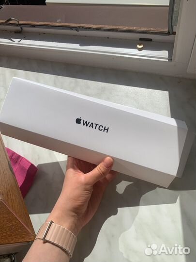 Коробка от apple watch SE