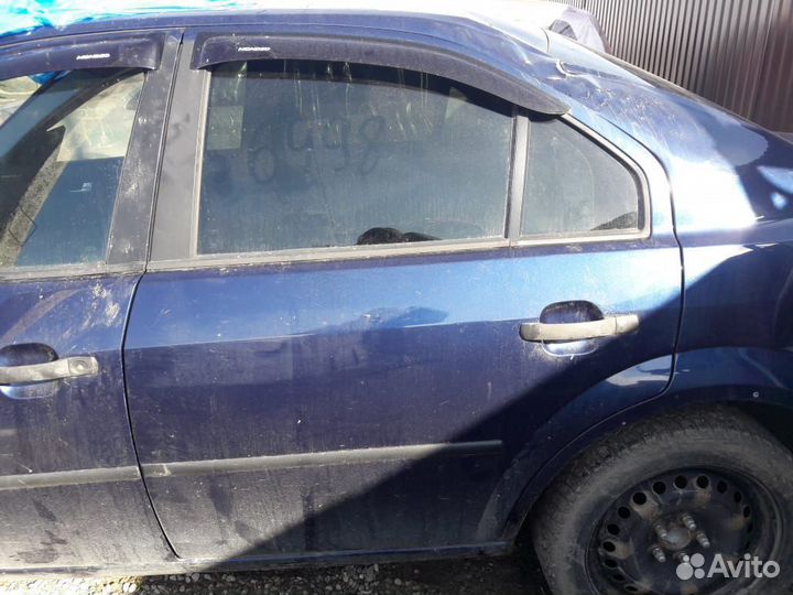 Дверь левая задняя Форд Мондео 3 синяя