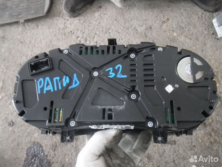 Щиток приборов Skoda Rapid cwvb 2015