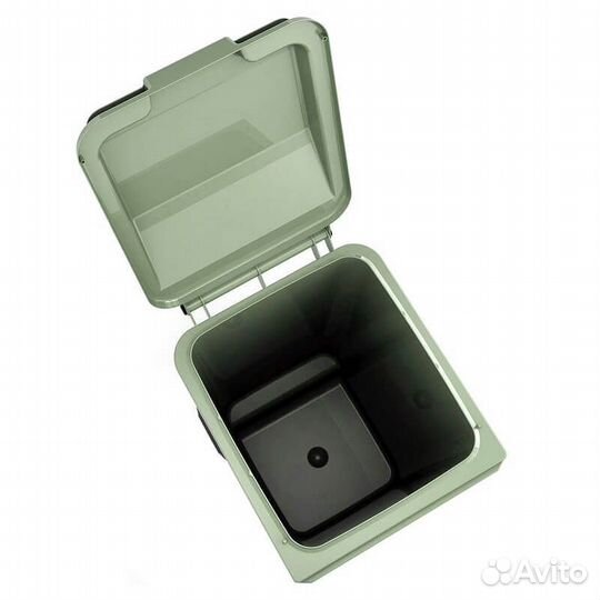 Контейнер пластиковый для мусора на 120 литров