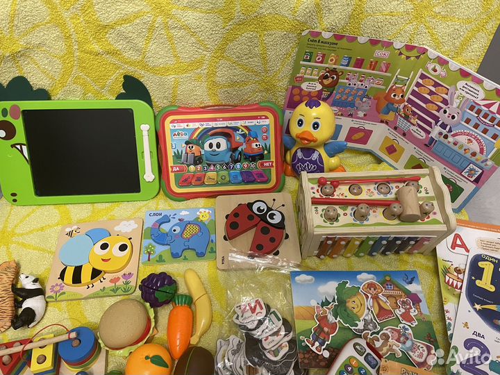 Развивающие игрушки пакетом
