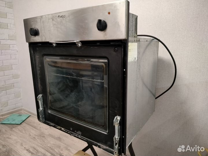 Духовой шкаф