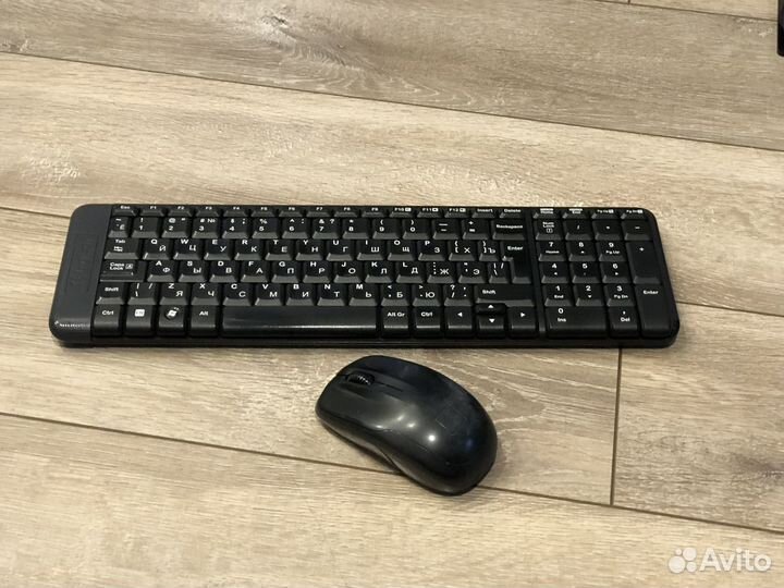 Беспроводные клавиатура+мышь Logitech mk220