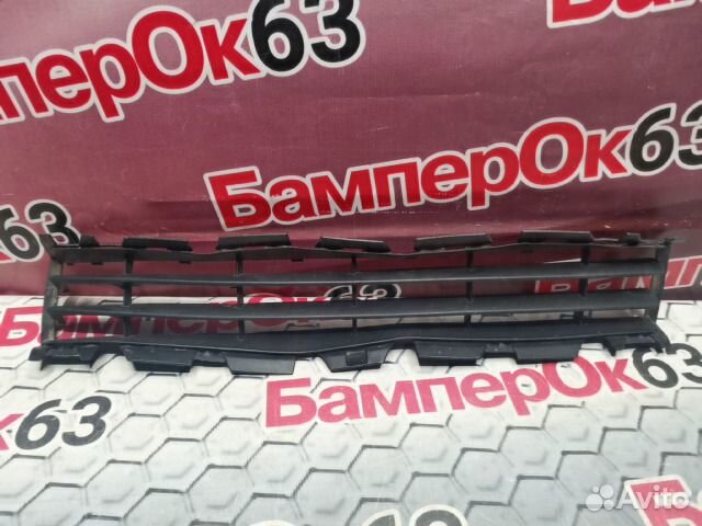 Решетка бампера передний Renault Megane